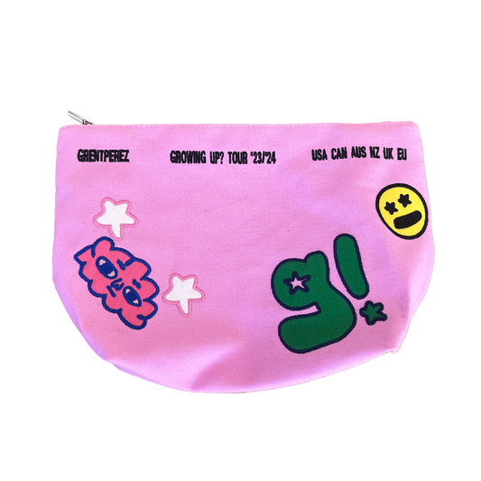 GROWING UP? TOUR MAKEUP BAG